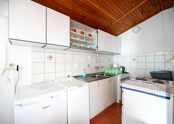 Semesterbostad Seaside House Rab - 14697